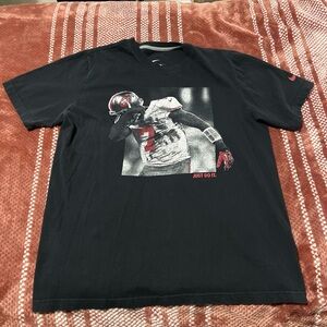 RARE Colin Kaepernick, San Francisco 49ers, Number 7, Nike Shirt size Large.